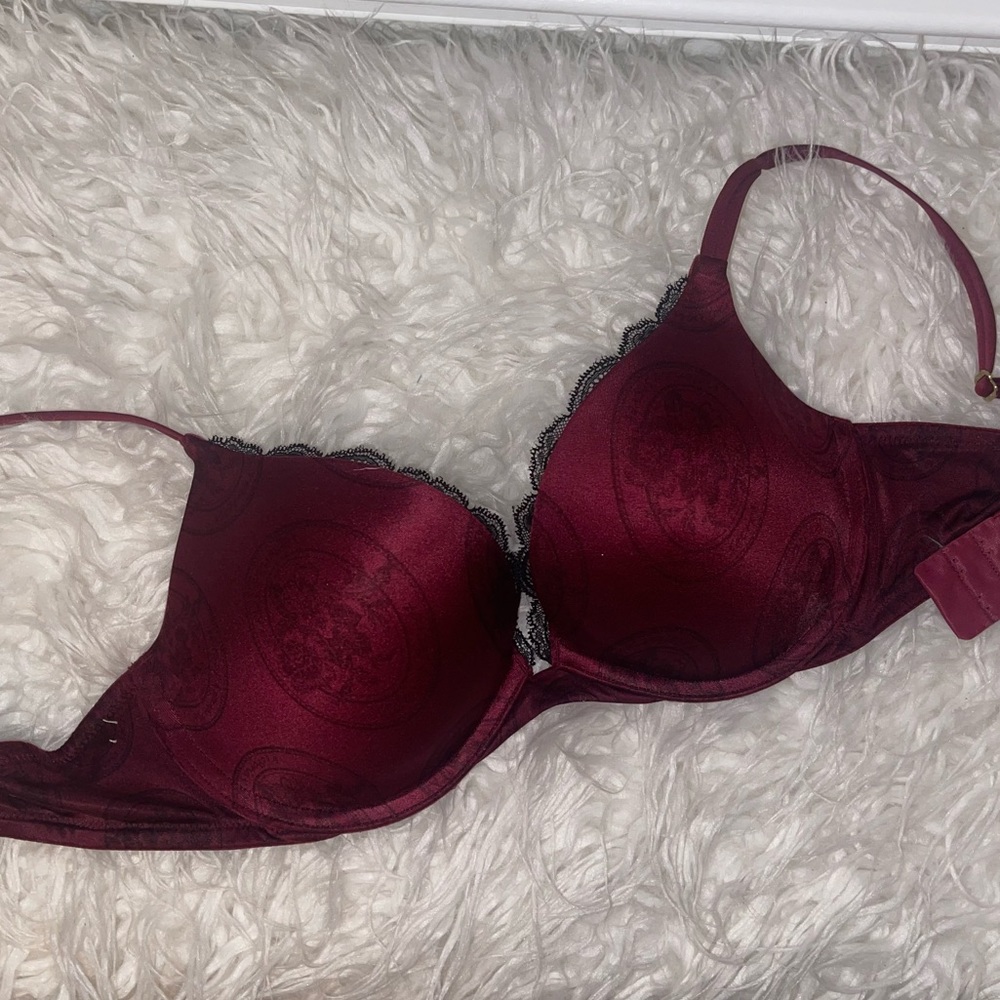 Victoria’s Secret Bra